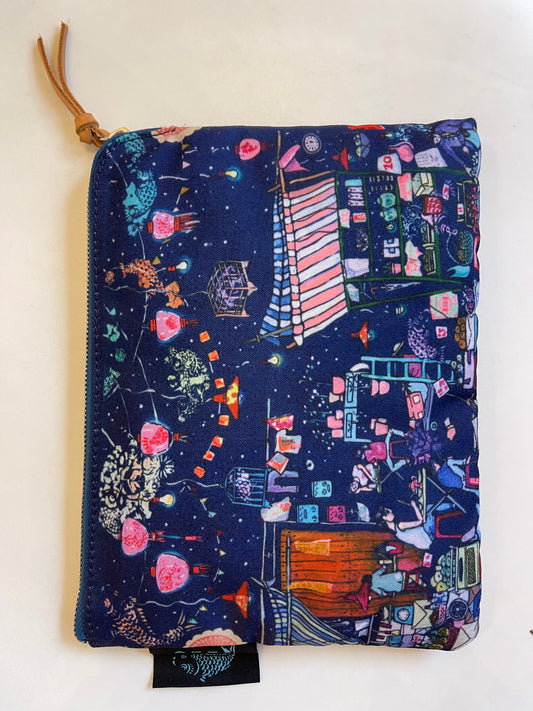 Night blue artistic printed padded pouch